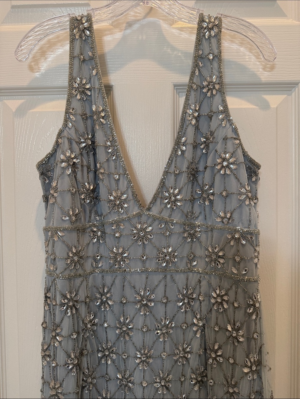 Mac Duggal A93744 Blue Embellished Sleeveless V Neck Gown Size 12 NWT - Picture 8 of 12